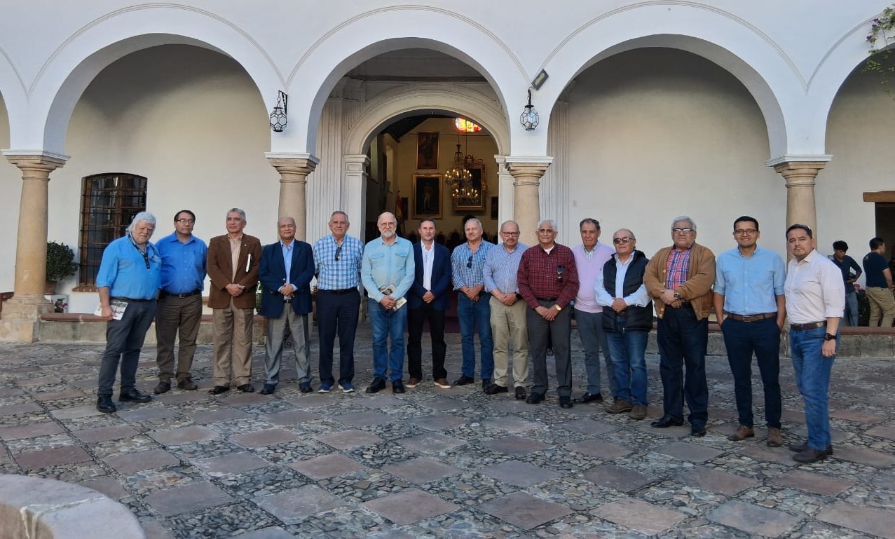 Grandes Maestros concurren a Sucre