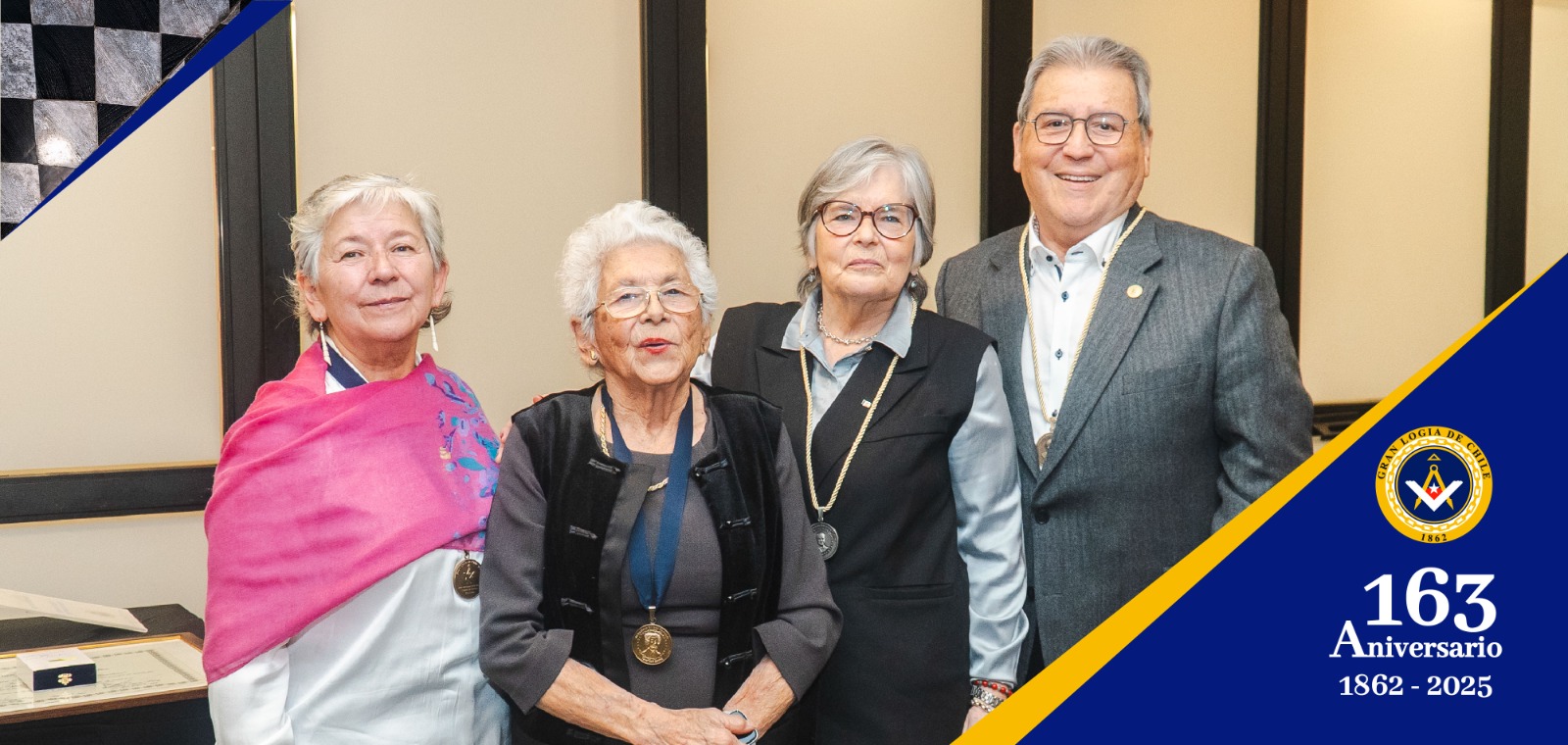 Gran Logia entrega medalla honorífica a distinguidas personalidades