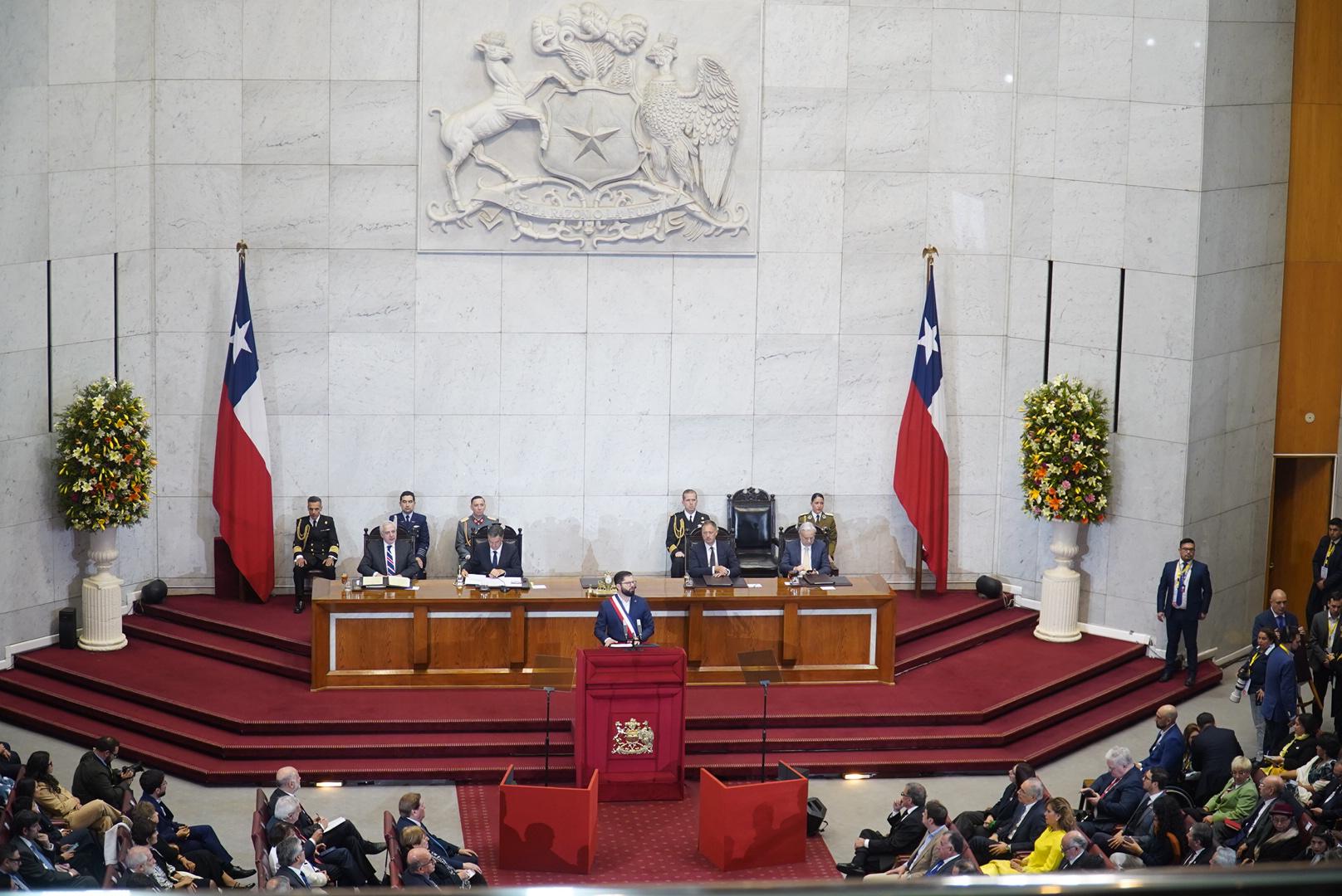 Gran Maestro asiste a Cuenta Presidencial