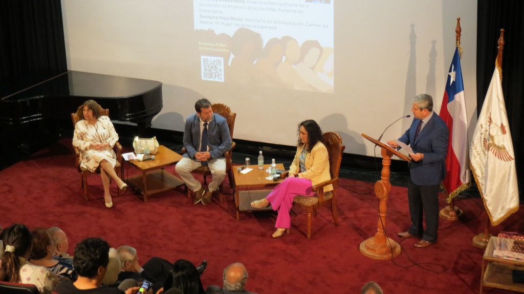 Presentan libro “El cáncer: un problema social” en la Gran Logia de Chile