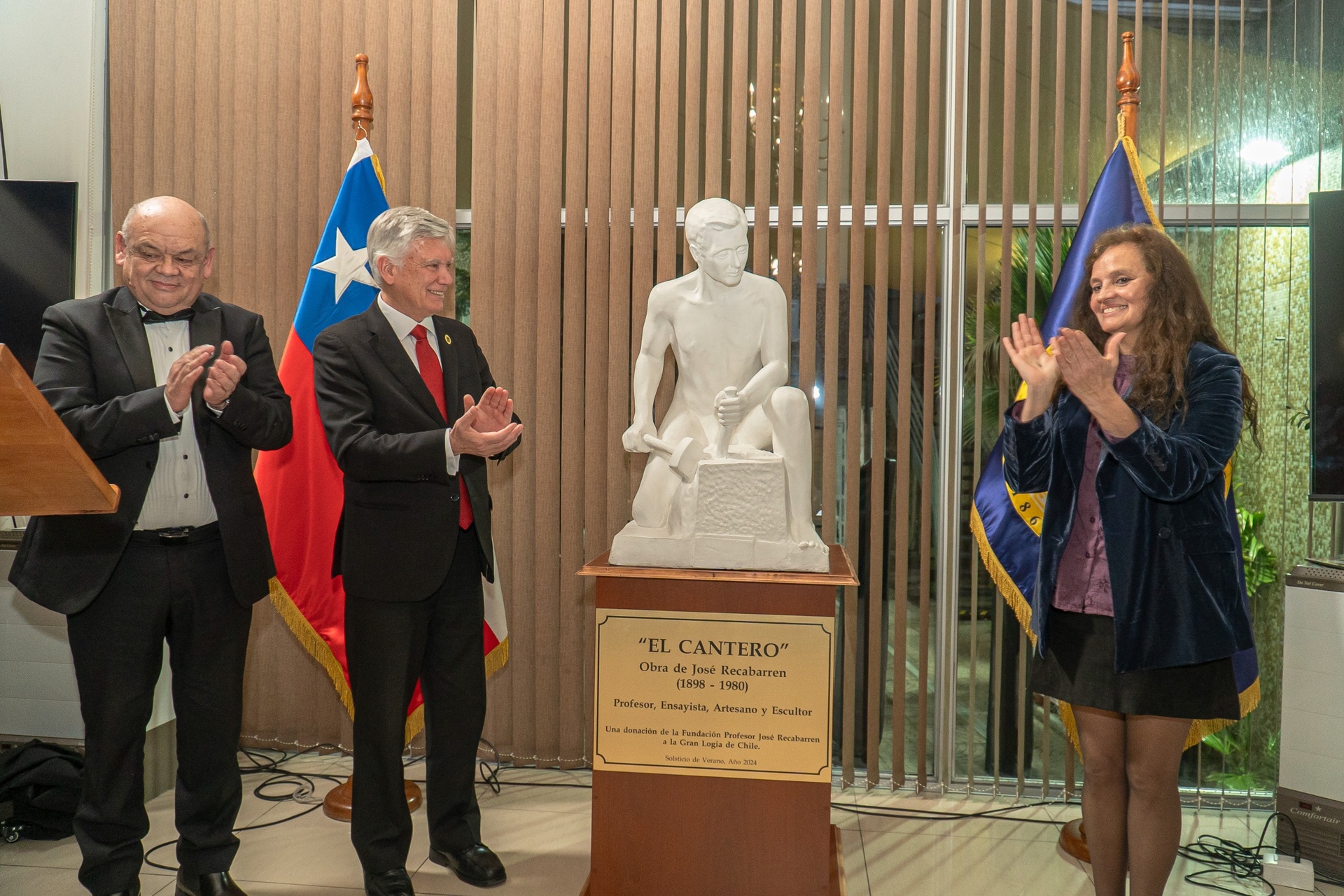Gran Logia incorpora a su patrimonio cultural emblemática escultura “El Cantero” del artista y masón José Recabarren