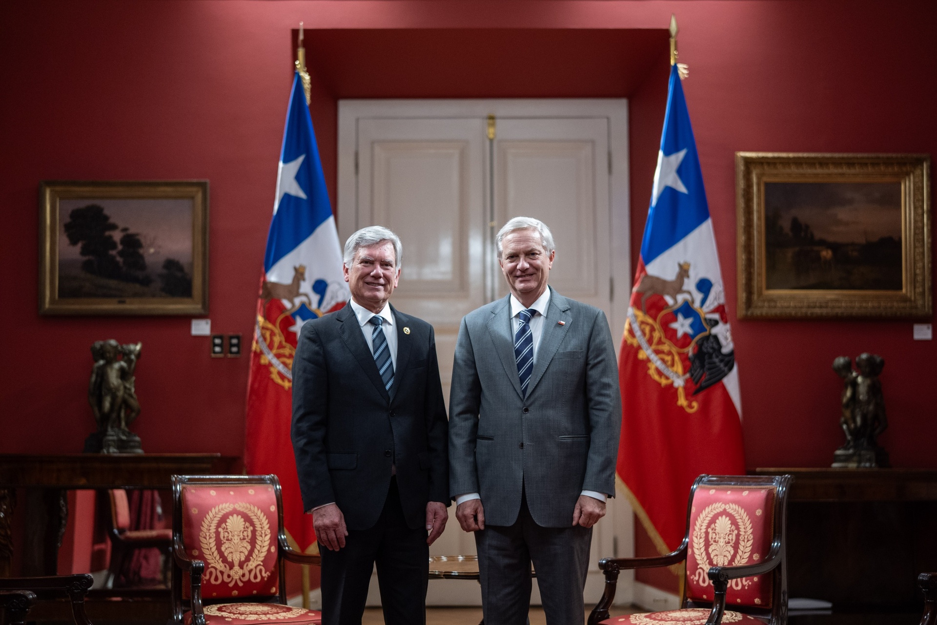 El Gran Maestro de la Gran Logia de Chile, Juan Eduardo Bordagaray, se reunió en el Palacio de La Moneda con el Presidente de la República, José Antonio Kast